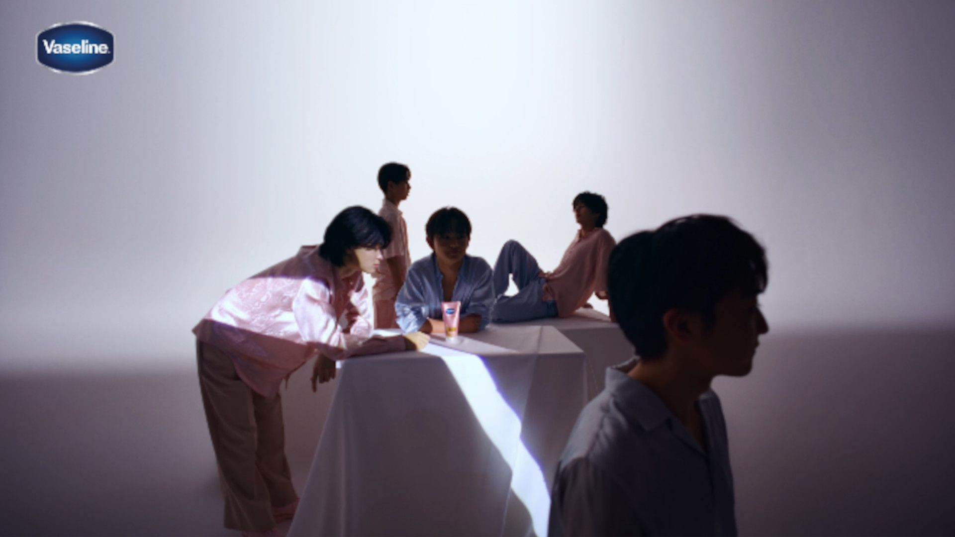 ヴァセリングルタヒアSTARGLOWの新WEBCMの見どころ